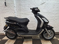 Piaggio fly 45 km bromscooter 2takt - afbeelding 6 van  7