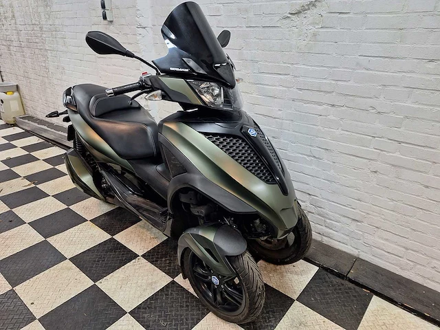 Piaggio m75 mp3 lt 300ie motorscooter 300cc - afbeelding 7 van  8