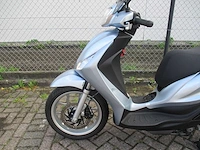 Piaggio medley 200 - motorscooter - abs - motorfiets - afbeelding 9 van  15