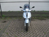 Piaggio medley 200 - motorscooter - abs - motorfiets - afbeelding 11 van  15
