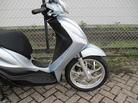 Piaggio medley 200 - motorscooter - abs - motorfiets - afbeelding 15 van  15