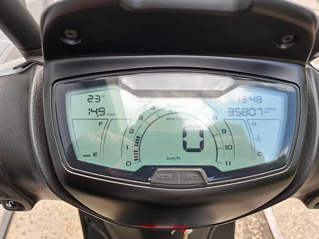 Piaggio medley s 125cc motorscooter - afbeelding 4 van  7