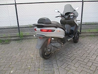 Piaggio mp3 - driewieler motorscooter - 350 abs/asr - motorfiets - afbeelding 4 van  17