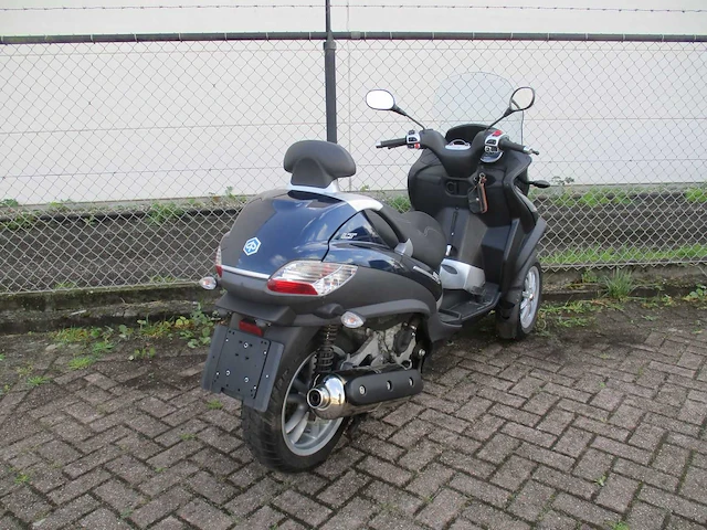 Piaggio mp3 - driewieler motorscooter - 400ie lt - motorfiets - afbeelding 3 van  15