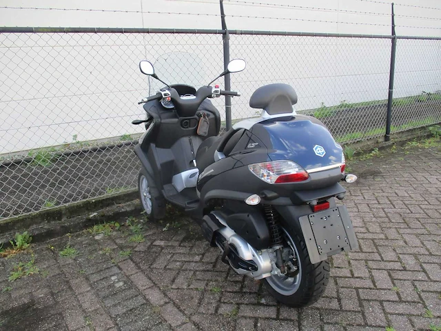 Piaggio mp3 - driewieler motorscooter - 400ie lt - motorfiets - afbeelding 6 van  15
