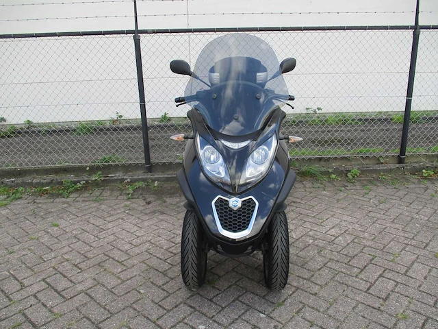 Piaggio mp3 - driewieler motorscooter - 500ie abs/asr - motorfiets - afbeelding 5 van  11