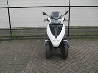Piaggio mp3 - driewieler motorscooter - yourban 300 ie lt - motorfiets - afbeelding 6 van  12