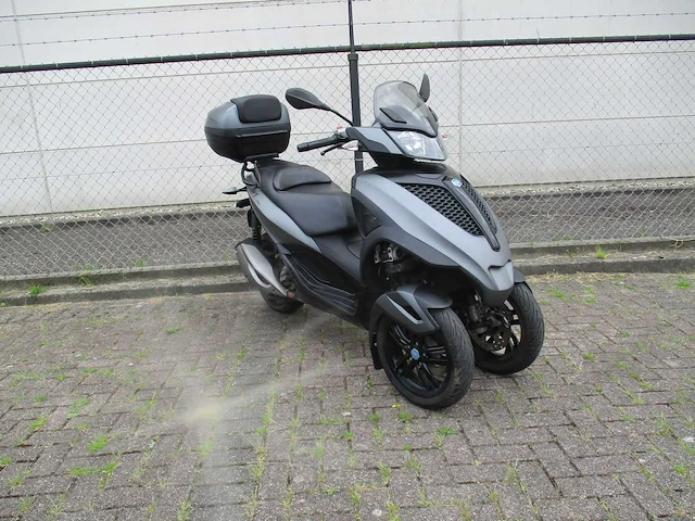 Piaggio mp3 - driewieler motorscooter - yourban lt 300 ie - motorfiets - afbeelding 7 van  11