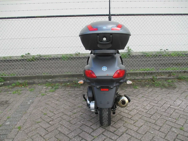 Piaggio mp3 - touring sport driewieler motorscooter - 500ie lt - motorfiets - afbeelding 10 van  11