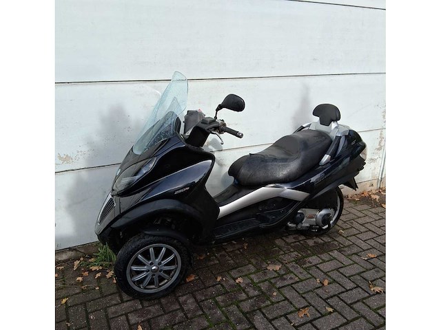 Piaggio mp3 250 lt, 1015 - afbeelding 1 van  6