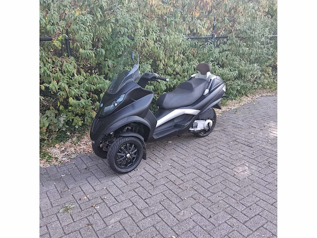Piaggio mp3 250 lt automaat, 7510 - afbeelding 2 van  7