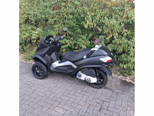 Piaggio mp3 250 lt automaat, 7510 - afbeelding 4 van  7