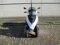 Piaggio mp3 300ie yourban rl - motorscooter driewieler - liquid cooled - motorfiets - afbeelding 5 van  11