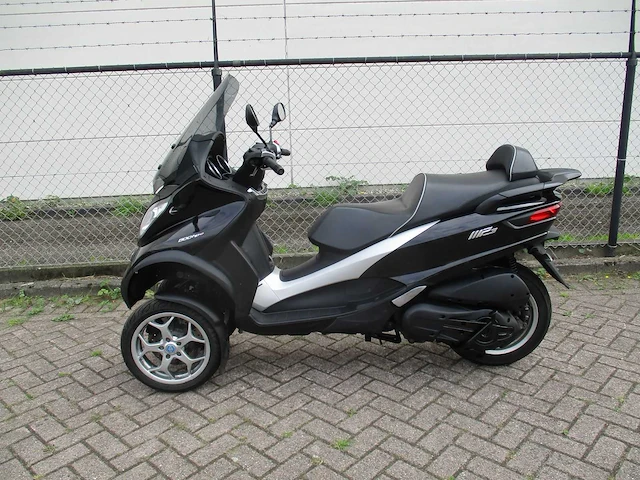 Piaggio mp3 500 hpe - business driewieler motorscooter - abs/asr - motorfiets - afbeelding 1 van  11