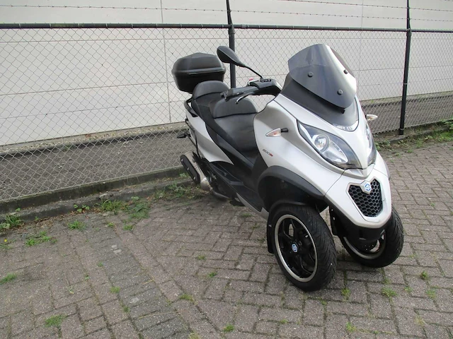 Piaggio mp3 500ie - driewieler motorscooter - abs/asr - motorfiets - afbeelding 7 van  15