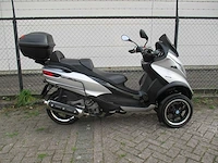 Piaggio mp3 500ie - driewieler motorscooter - abs/asr - motorfiets - afbeelding 8 van  15