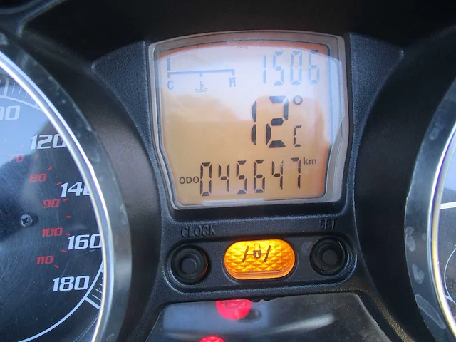 Piaggio mp3 500ie lt - driewieler motorscooter - touring sport - motorfiets - afbeelding 3 van  11