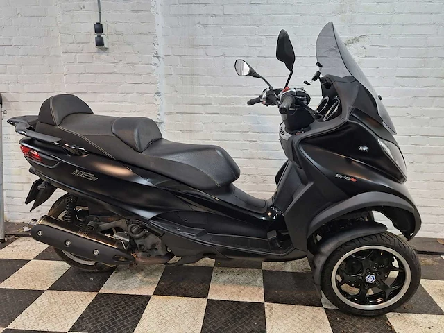 Piaggio mp3 m86 500ie lt motorscooter autorijbewijs - afbeelding 6 van  7