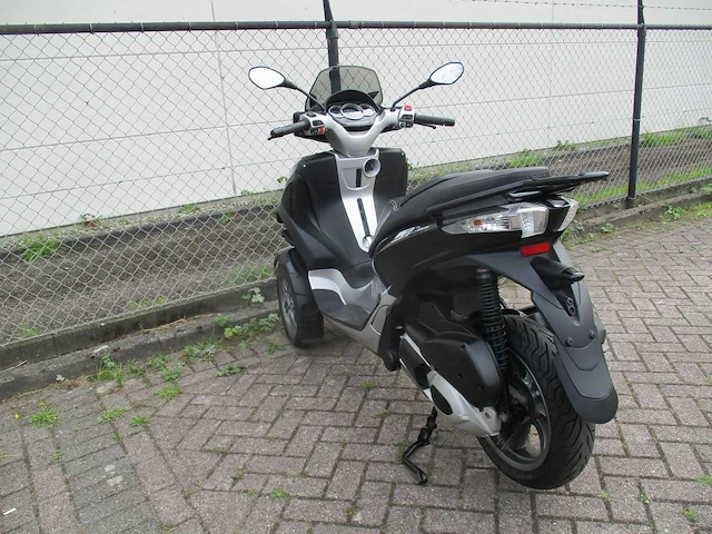 Piaggio mp3 yourban - driewieler motorscooter - rl 300ie - motorfiets - afbeelding 6 van  15