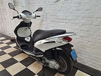 Piaggio new fly 25 km snorscooter 4takt - afbeelding 3 van  7