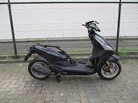 Piaggio restant - snorscooter - new fly 4t - scooter - afbeelding 8 van  11