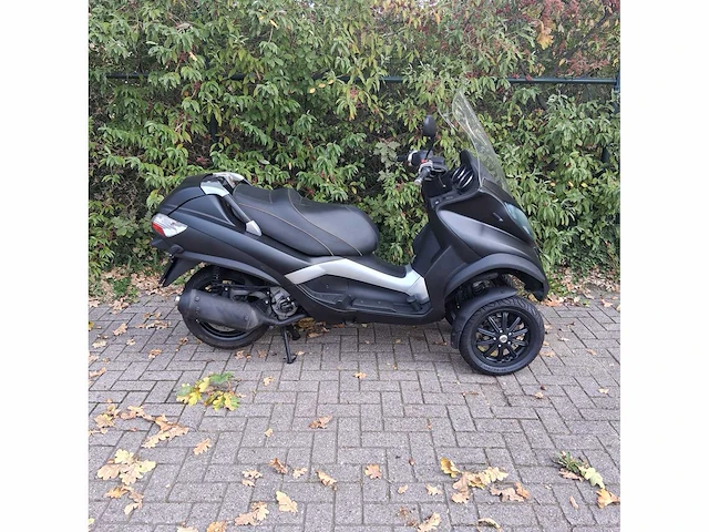Piaggio scooter 250 lt mp3 , hrd25-l - afbeelding 6 van  7