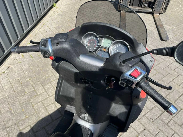Piaggio scooter 400 mp3 motorfiets - afbeelding 4 van  13