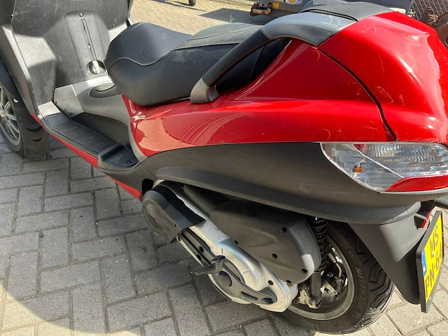 Piaggio scooter 400 mp3 motorfiets - afbeelding 13 van  13