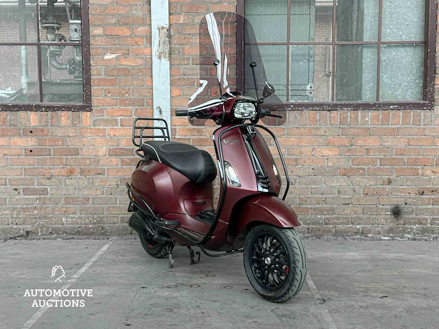 Piaggio sprint vespa 2017 scooter - afbeelding 4 van  23