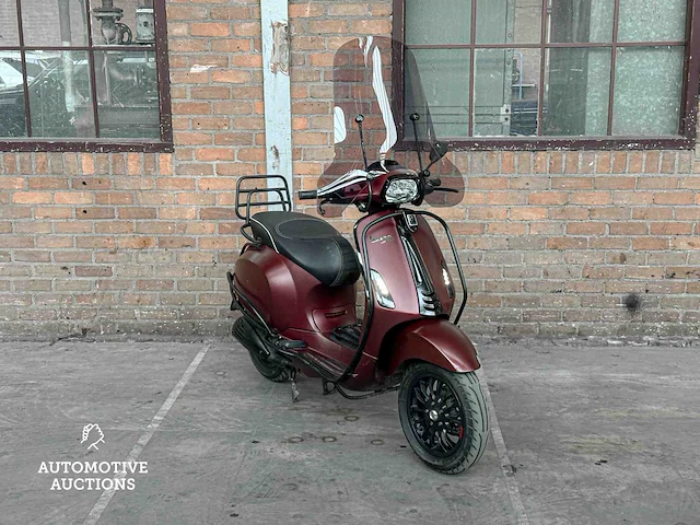 Piaggio sprint vespa 2017 scooter - afbeelding 5 van  23