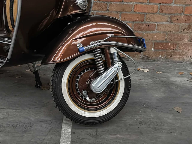 Piaggio vespa classic edition 150cc 1962, nm-0355 motorscooter - afbeelding 13 van  16