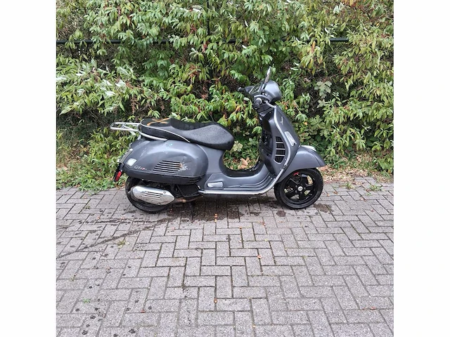 Piaggio vespa gts 125 sport, 5386 - afbeelding 7 van  7