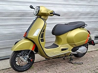 Piaggio vespa gts super sport 300cc motorscooter - afbeelding 2 van  8