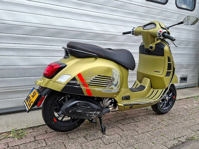 Piaggio vespa gts super sport 300cc motorscooter - afbeelding 5 van  8