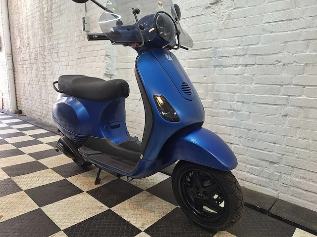 Piaggio vespa lx 25 km snorscooter 2takt - afbeelding 7 van  7