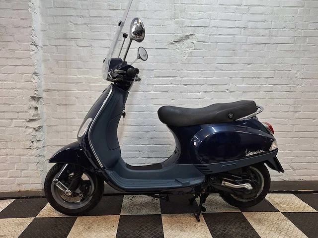 Piaggio vespa lx 25 km snorscooter 2takt - afbeelding 1 van  7