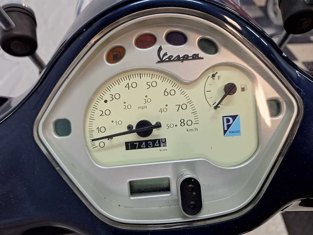 Piaggio vespa lx 25 km snorscooter 2takt - afbeelding 4 van  7