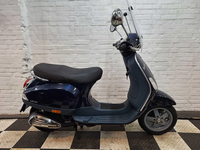 Piaggio vespa lx 25 km snorscooter 2takt - afbeelding 6 van  7