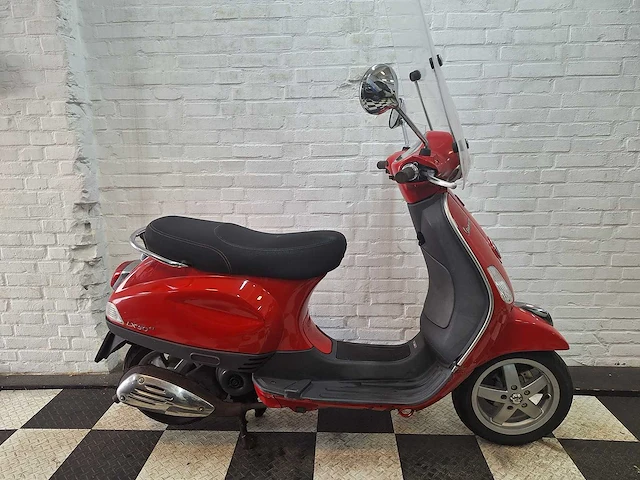 Piaggio vespa lx 25 km snorscooter 4takt - afbeelding 6 van  7