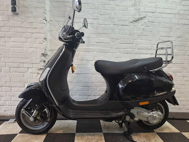 Piaggio vespa lx 45 km bromscooter 4takt - afbeelding 1 van  7