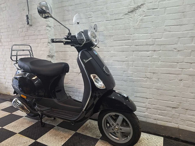 Piaggio vespa lx 45 km bromscooter 4takt - afbeelding 7 van  7