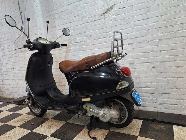 Piaggio vespa lx 45 km bromscooter 4takt - afbeelding 3 van  7