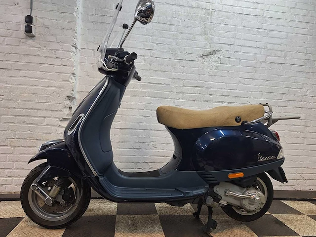 Piaggio vespa lx 45 km bromscooter 4takt - afbeelding 1 van  7