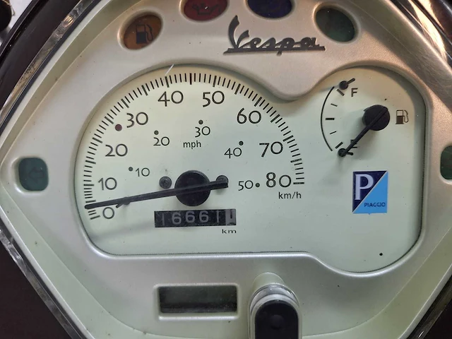 Piaggio vespa lx touring 25 km bromscooter 4takt - afbeelding 4 van  7