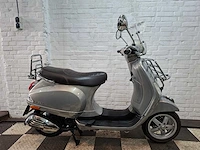 Piaggio vespa lx touring 45 km bromscooter 4takt - afbeelding 6 van  7