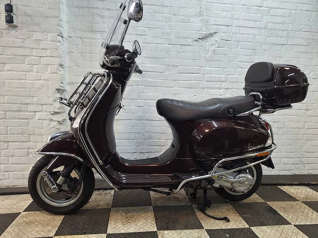Piaggio vespa lx touring 45 km bromscooter 4takt - afbeelding 1 van  7