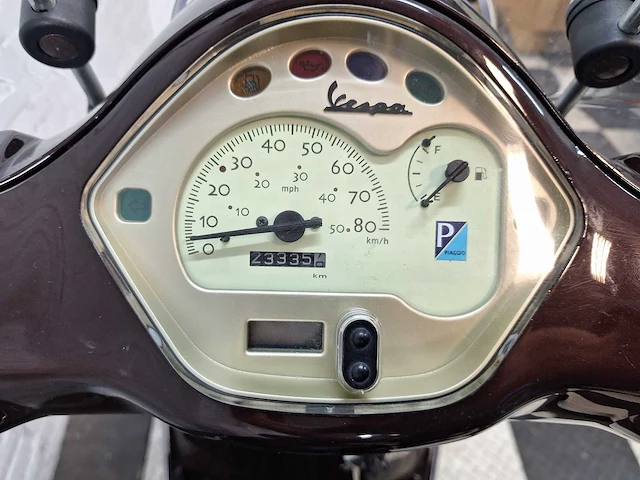Piaggio vespa lx touring 45 km bromscooter 4takt - afbeelding 4 van  7