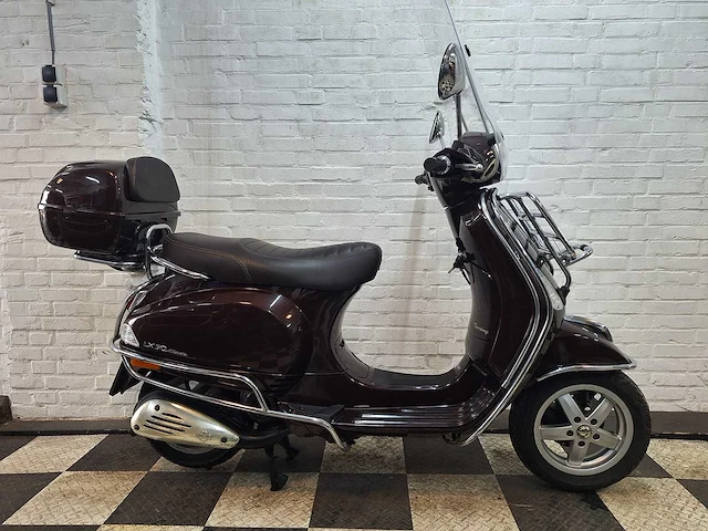 Piaggio vespa lx touring 45 km bromscooter 4takt - afbeelding 6 van  7