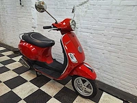 Piaggio vespa lx50 45km bromscooter 4-takt - afbeelding 6 van  7