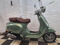 Piaggio vespa lxv 45 km bromscooter 2takt - afbeelding 6 van  7